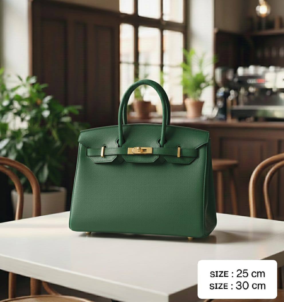 HERMES ʙɪʀᴋɪɴs
ᴍᴀᴛᴛᴇʀ ʟᴇᴀᴛʜᴇʀ
ɢᴏʟᴅ ʜᴀʀᴅᴡᴀʀᴇ

sɪᴢᴇ 25 cm PRICE: *110 ᴅʜs* 🪙🌨️

sɪᴢᴇ 30 cm PRICE: *115 ᴅʜs*🪙🌨️ 

Zain31
♥️♥️♥️