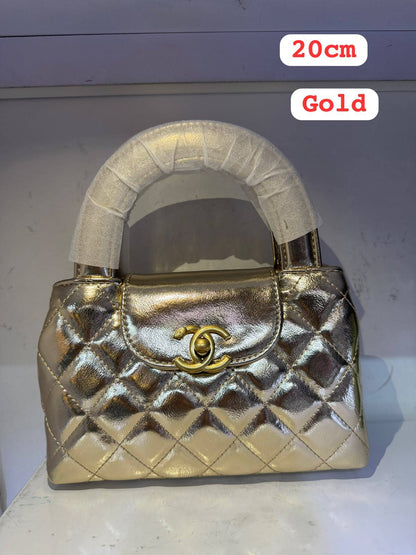 CHANEL KELLY

20CM STOCK

WITH BOX 
100 dhs🇦🇪🇦🇪

Zain168
♥️♥️♥️