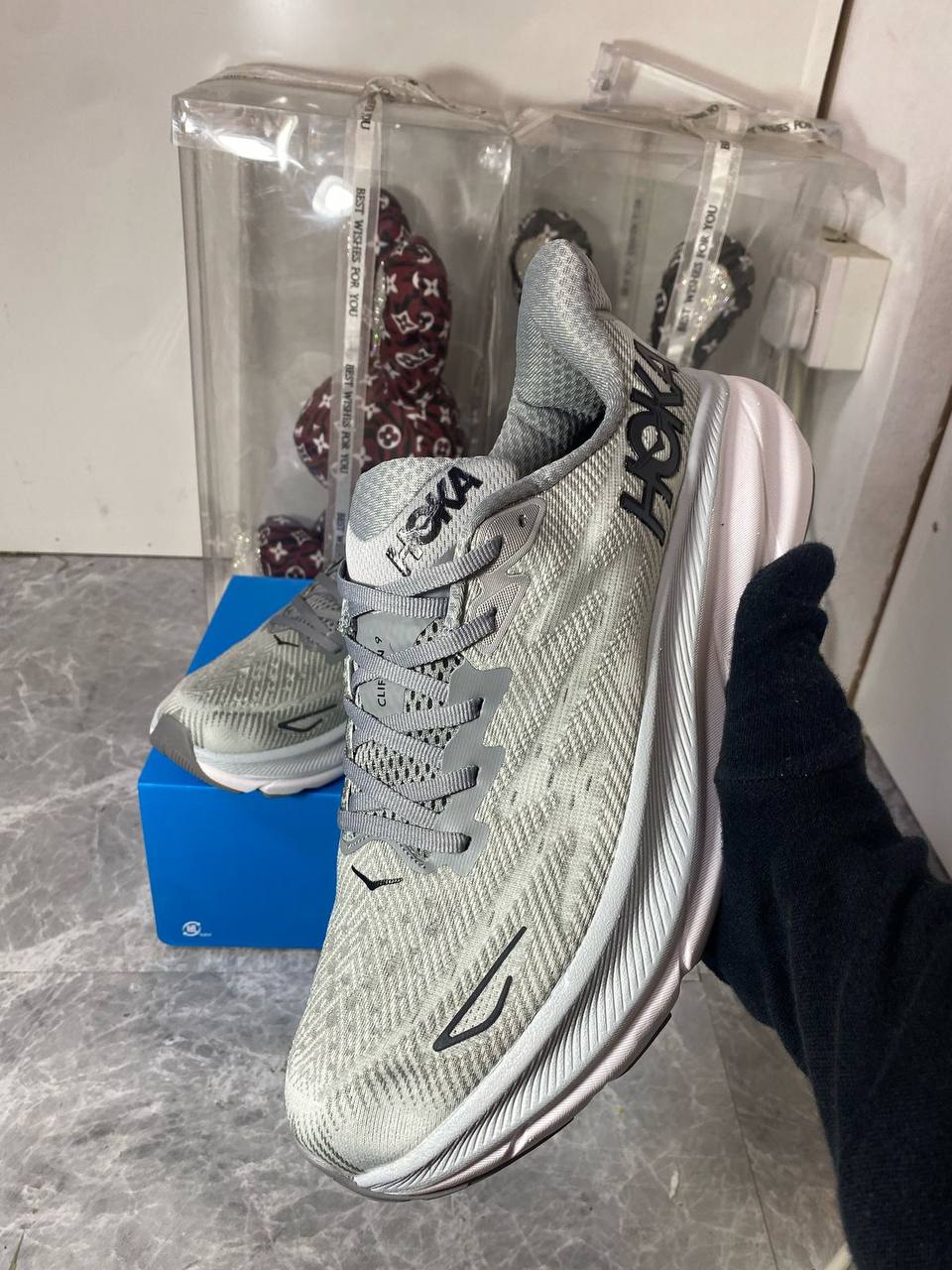 Hoka Clifton 9 ‘Harbor Mist’🌫️
36-45 AVAILABLE 🤩
210 dhs✅

Zain242
♥️♥️♥️