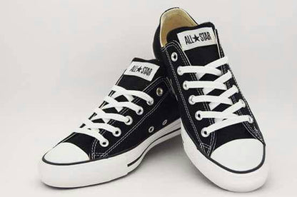Converse
Size 36 to 45
60 dhs🪙🌨️

Zain05
♥️♥️♥️