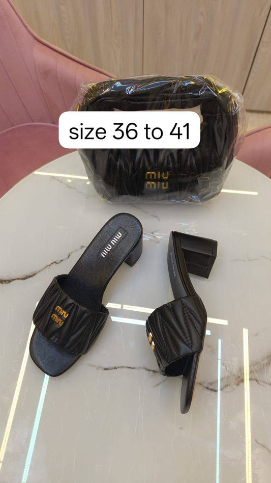 miumiu

size 36 to 41

90 dhs🇦🇪🇦🇪

Zain146
Zain103
♥️♥️♥️