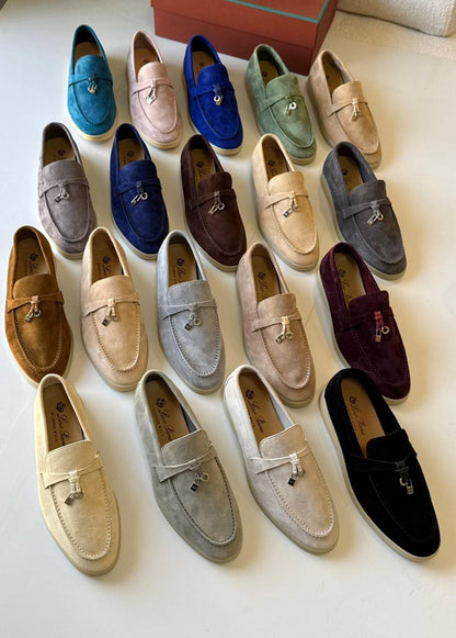 LORA PIANA 
SuperMaster Quality 💯
450 dhs💓
Size:36-41💥

Zain171
♥️♥️♥️
