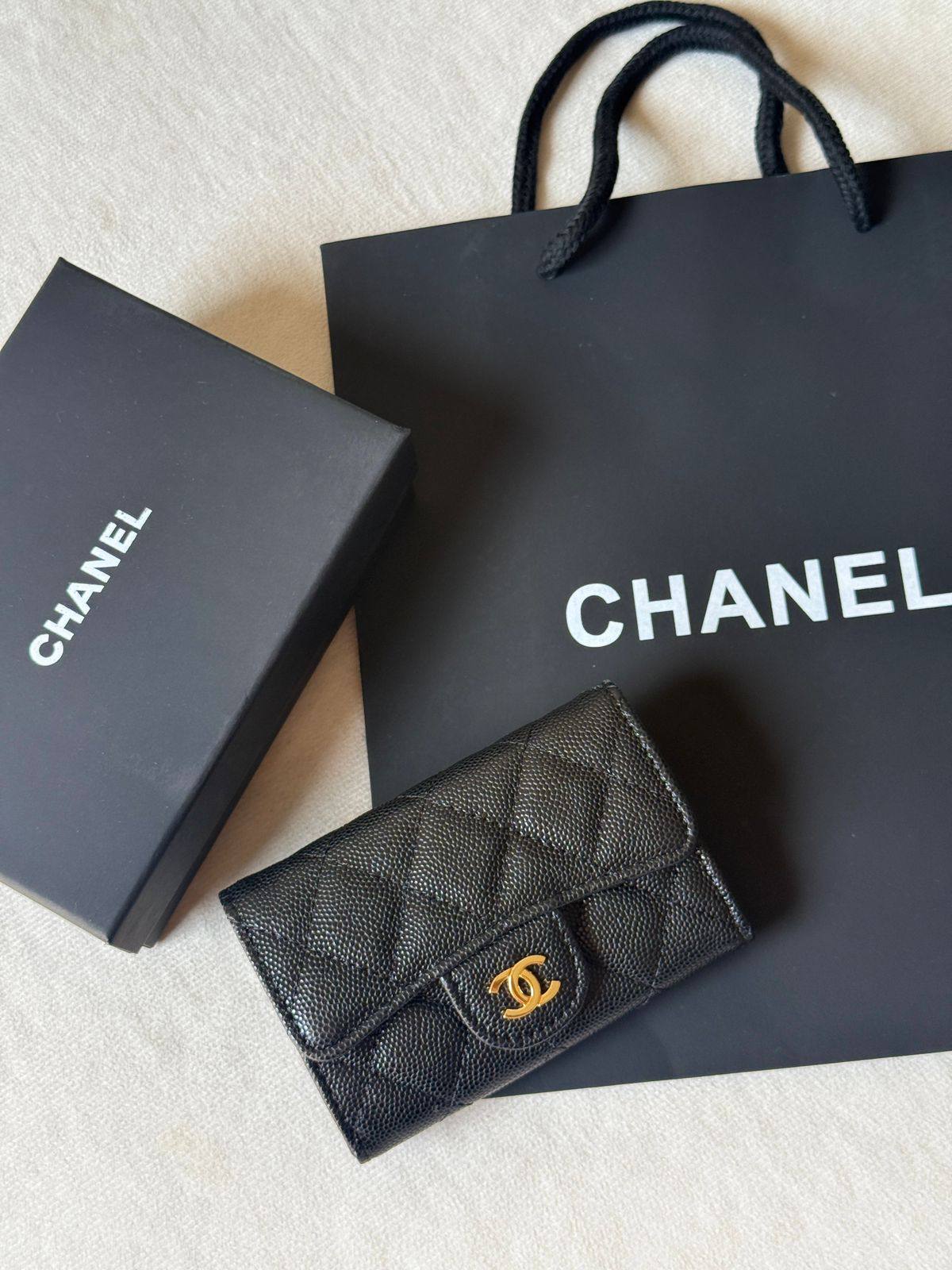 Chanel

Super master

320 dhs🇦🇪🇦🇪

Zain275
♥️♥️♥️