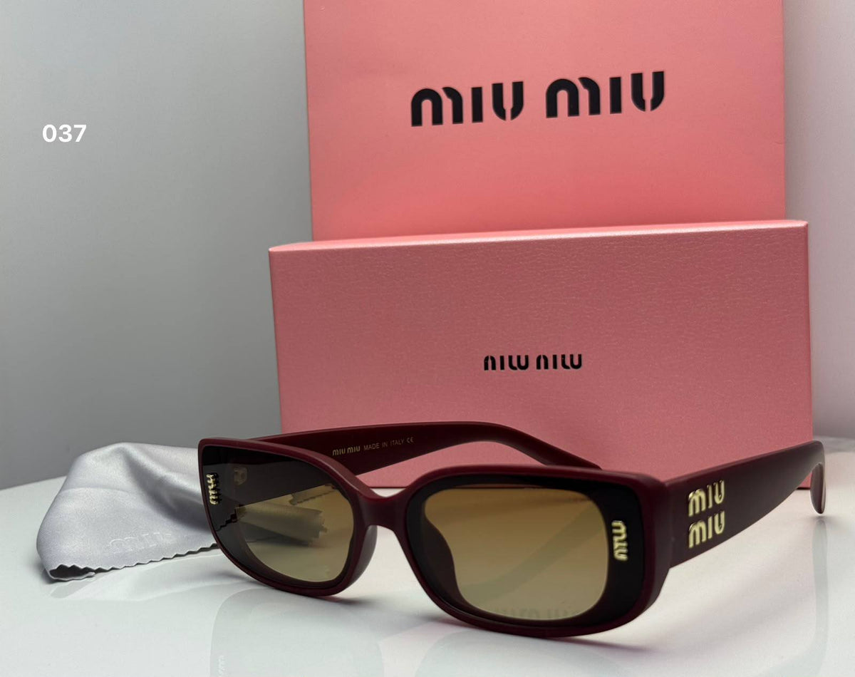 Miu miu
65 dhs🇦🇪🇦🇪

good quality

Zain182
♥️♥️♥️