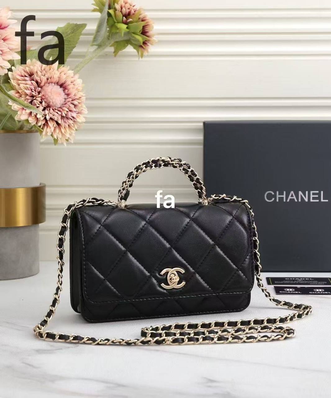 CHANEL
 19.5cm
90 dhs🪙🌨️

Zain55
♥️♥️♥️
