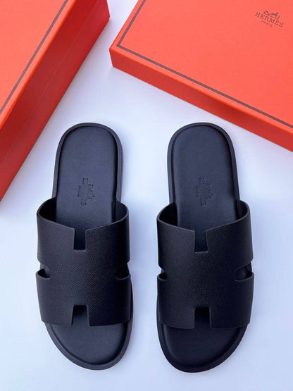 Hermes slipper (men)
110 dhs🌺
Size 40-46

Zain55