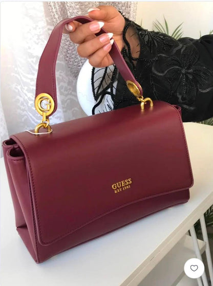 Guess
105 dhs💛
good-quality with box

Zain35
♥️♥️♥️