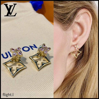 LV
Necklace 🐦‍🔥
Earring🦋
Bangle 🌸
Ring 💍 size available 👇
6,7,8,9
Master quality 💯
With normal boxes 🗃️ 
And paper bag 🛍️
150 dhs❣️
With master box 📦 
170 dhs❣️

Zain216
♥️♥️♥️