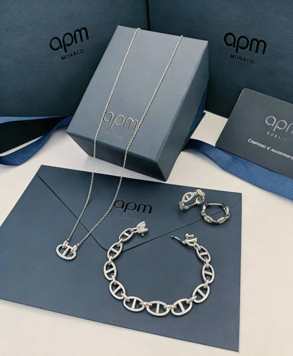 APM SET 
MASTER 💫✨
NECKLACE 
BRACELET 
EARRINGS

WITH GOOD BOX AND PAPER BAG🛍️🎁

190 DHS🇦🇪

Zain89
♥️♥️♥️