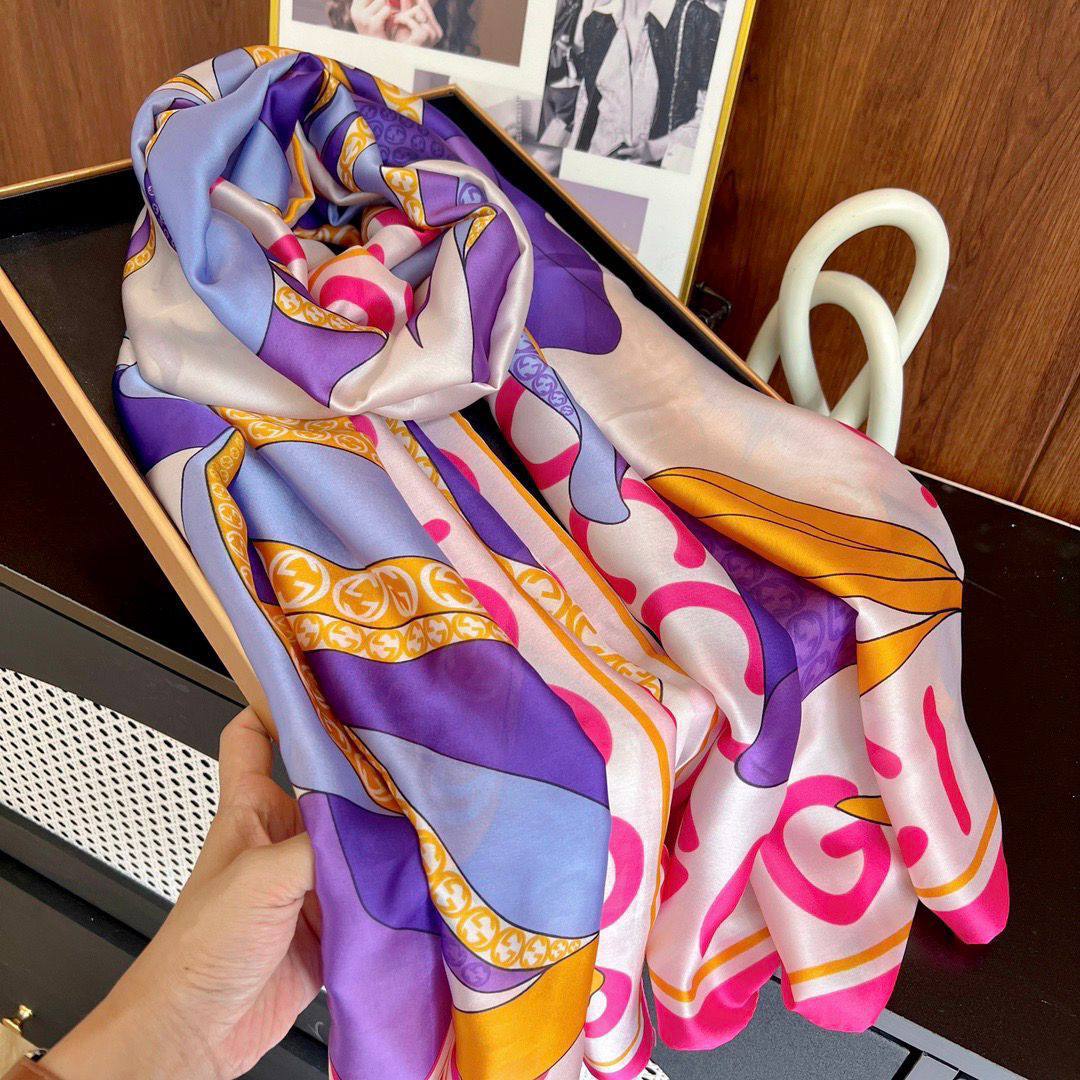 Silk scarf 
40 dhs✅

Zain93
♥️♥️♥️