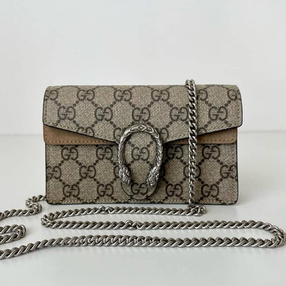 Gucci

90 dhs💓

With box💐
🎁🎁🎁

25 cm 💐

Zain136
♥️♥️♥️