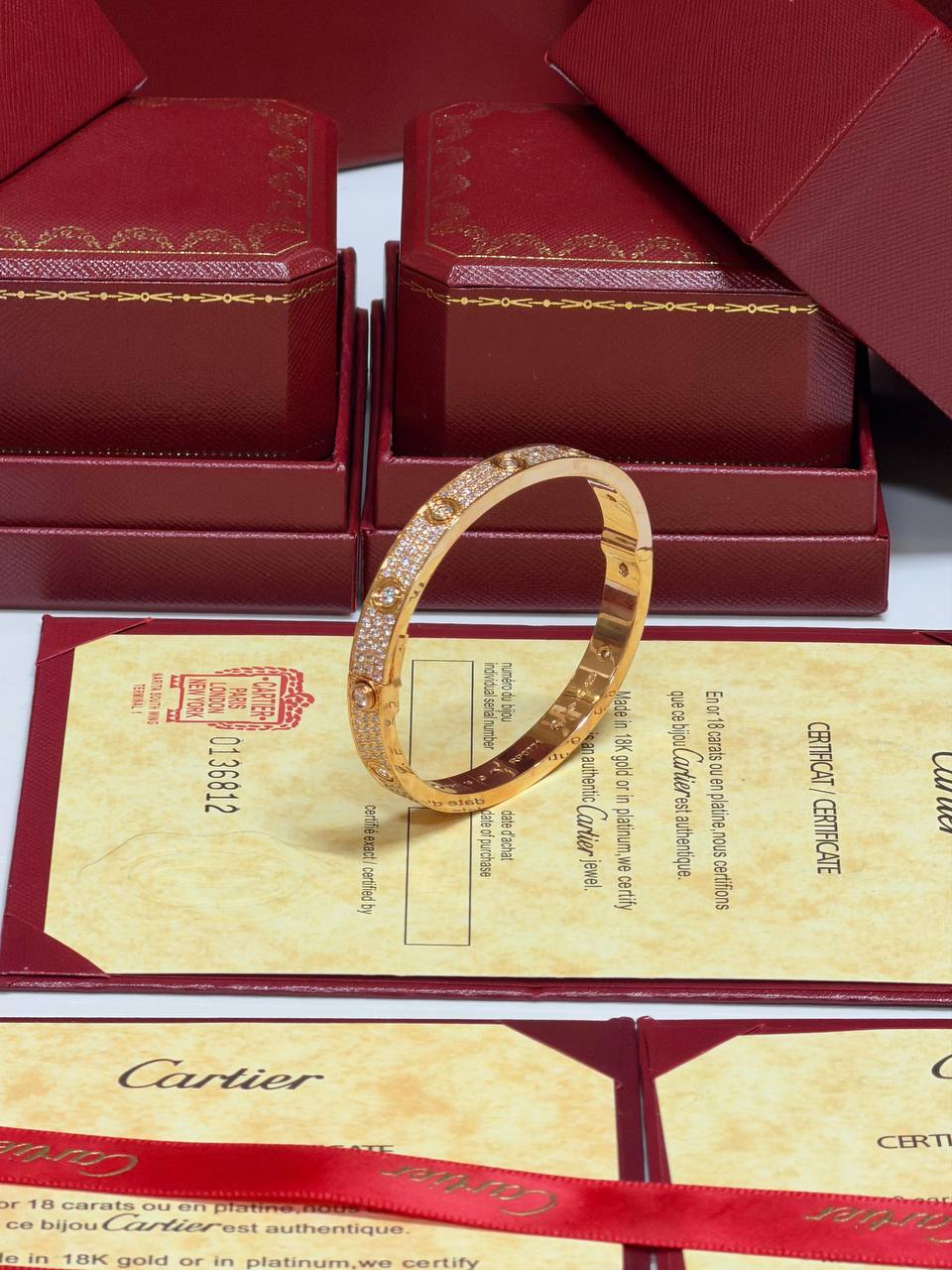 Cartier Love bangle’s , specifically a diamond-paved model*
 Latest Collection  😍
<Bangle’s
 For Price 👇 WTSP Text Zain 0568585901

Colour:- Rose Gold ,Silver &Gold

Zain268
♥️♥️♥️