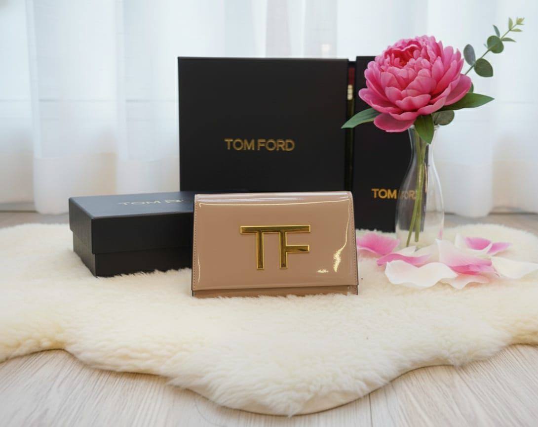 TomFord

95 dhs🪙🌨️

with BOX 
🎁🎁🎁

Zain44
♥️♥️♥️