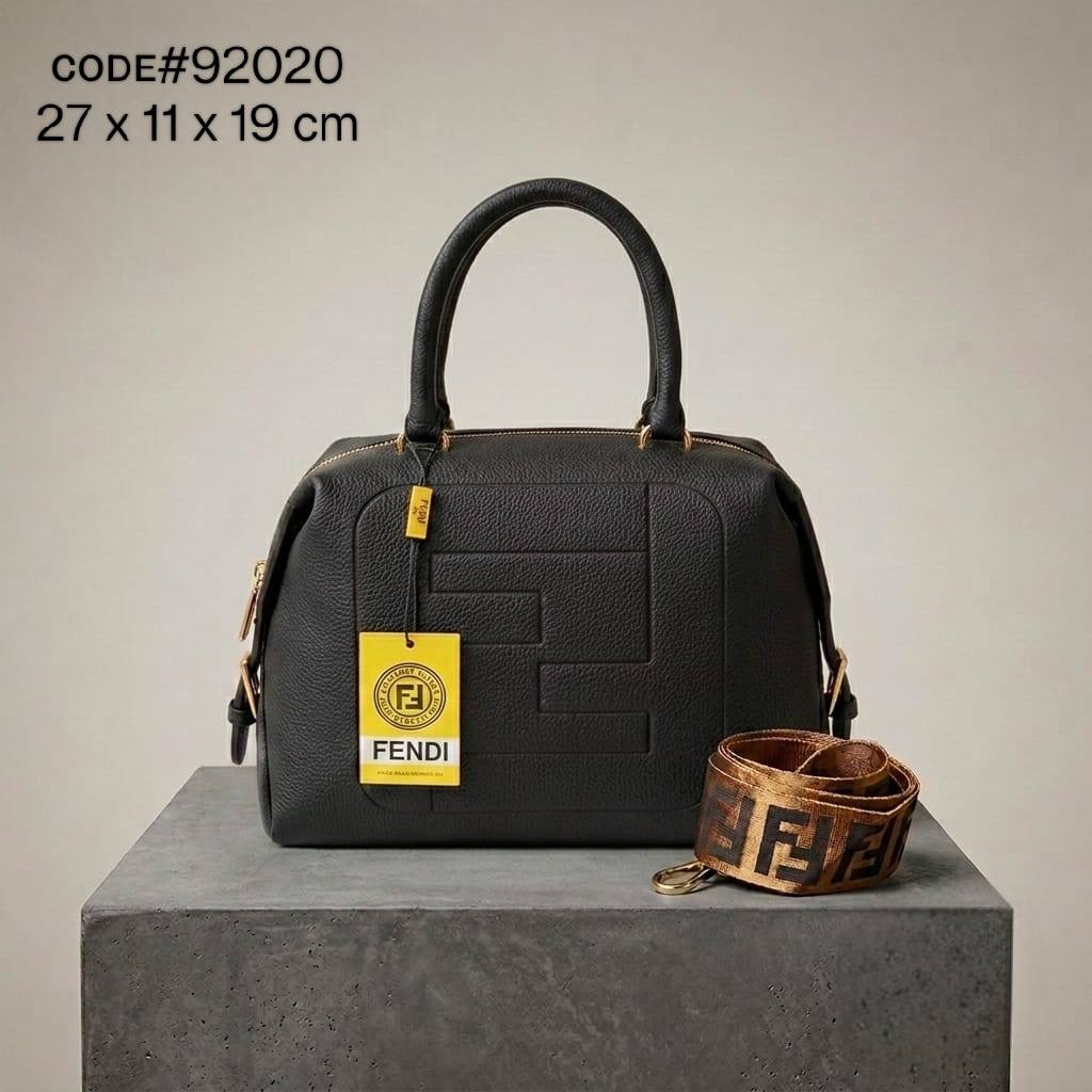 FENDI ғғ ᴄᴜʙᴇ ʙᴀɢ
ᴍᴀᴛᴛᴇ ʟᴇᴀᴛʜᴇʀ ᴍᴀᴛᴇʀɪᴀʟ
ᴄᴀɴᴠᴀs ᴍᴀᴛᴇʀɪᴀʟ
ɢᴏʟᴅ ʜᴀʀᴅᴡᴀʀᴇ
ᴡɪᴛʜ ʟᴏɴɢ sᴛʀᴀᴘ
sɪᴢᴇ : 27 cm

90 dhs✅

Zain31
♥️♥️♥️