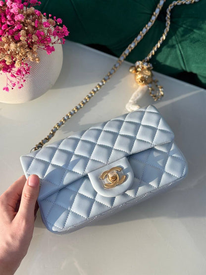 Chanel  ✨💥
Available original box 📦 
With full packing 🎀🎀
Super high quality 💥💥
For Price 👇 WhatsApp✅
0568585901 
0507557372
0552275751 Owner Zain 👌

Zain283
♥️♥️♥️