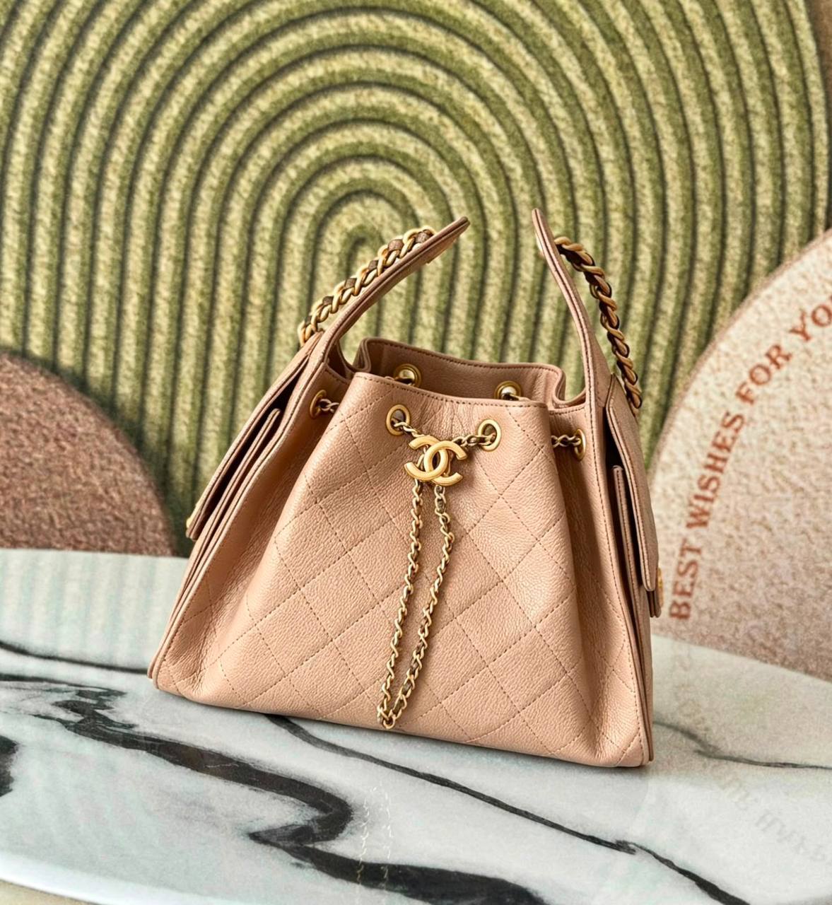 CHANEL
 GOOD QUALITY 
120 dhs💓

Zain295
♥️♥️♥️