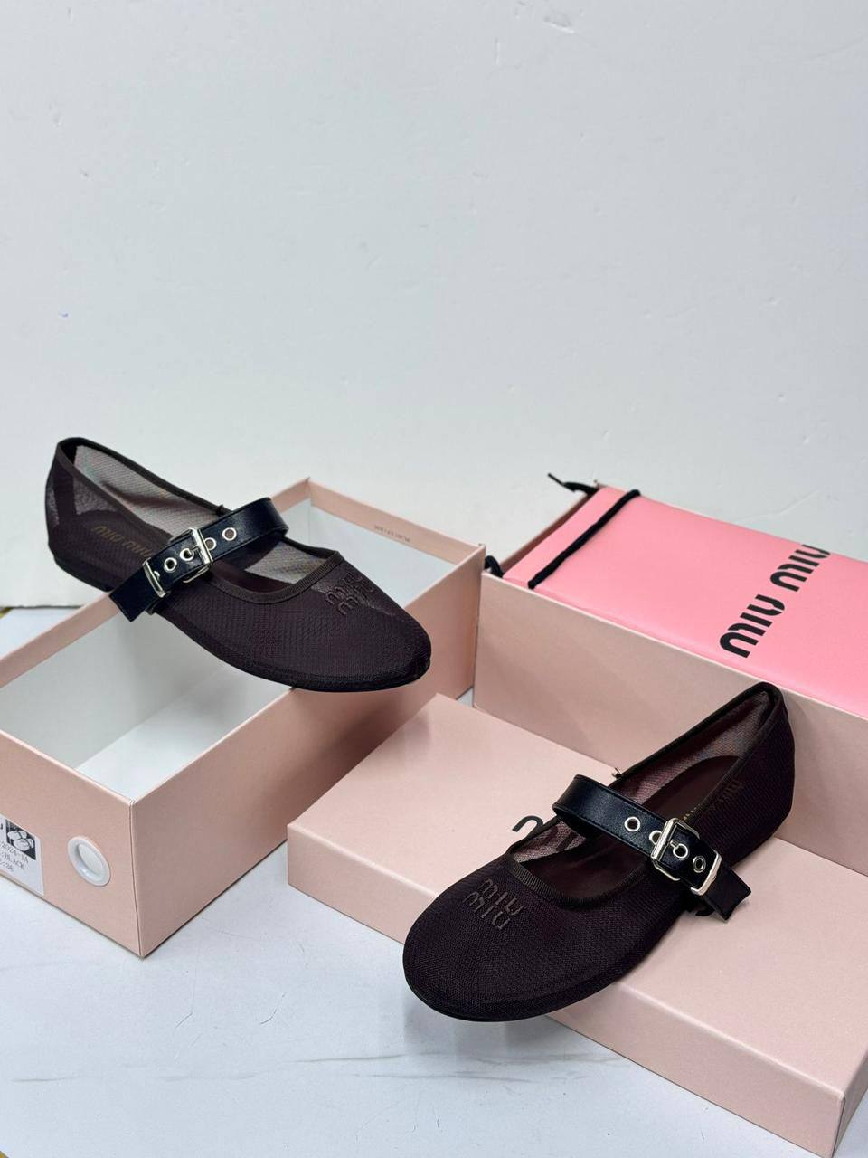 Miu Miu
New Arrived 
Size 36 to 41
105 dhs💓

Zain21
♥️♥️♥️