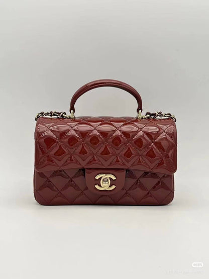 Chanel 
Master ++
250 dhs🪙🌨️

Zain10
♥️♥️♥️