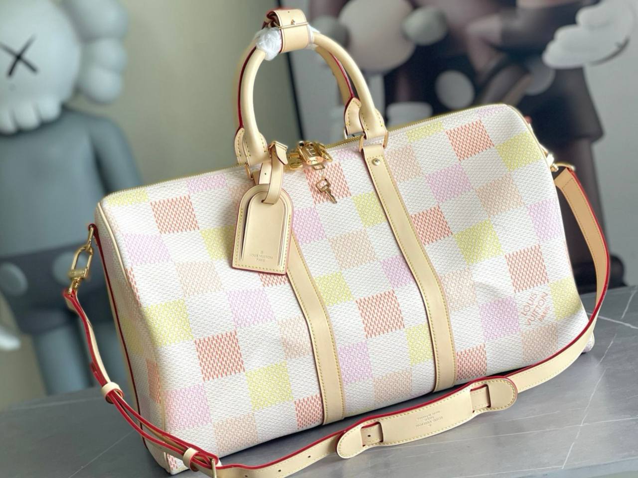 LV

TRAVELLING BAG COPY ONE 

SPECIAL OFFER ONLY 

125 dhs🪙🌨️
⛔️

Zain39
♥️♥️♥️