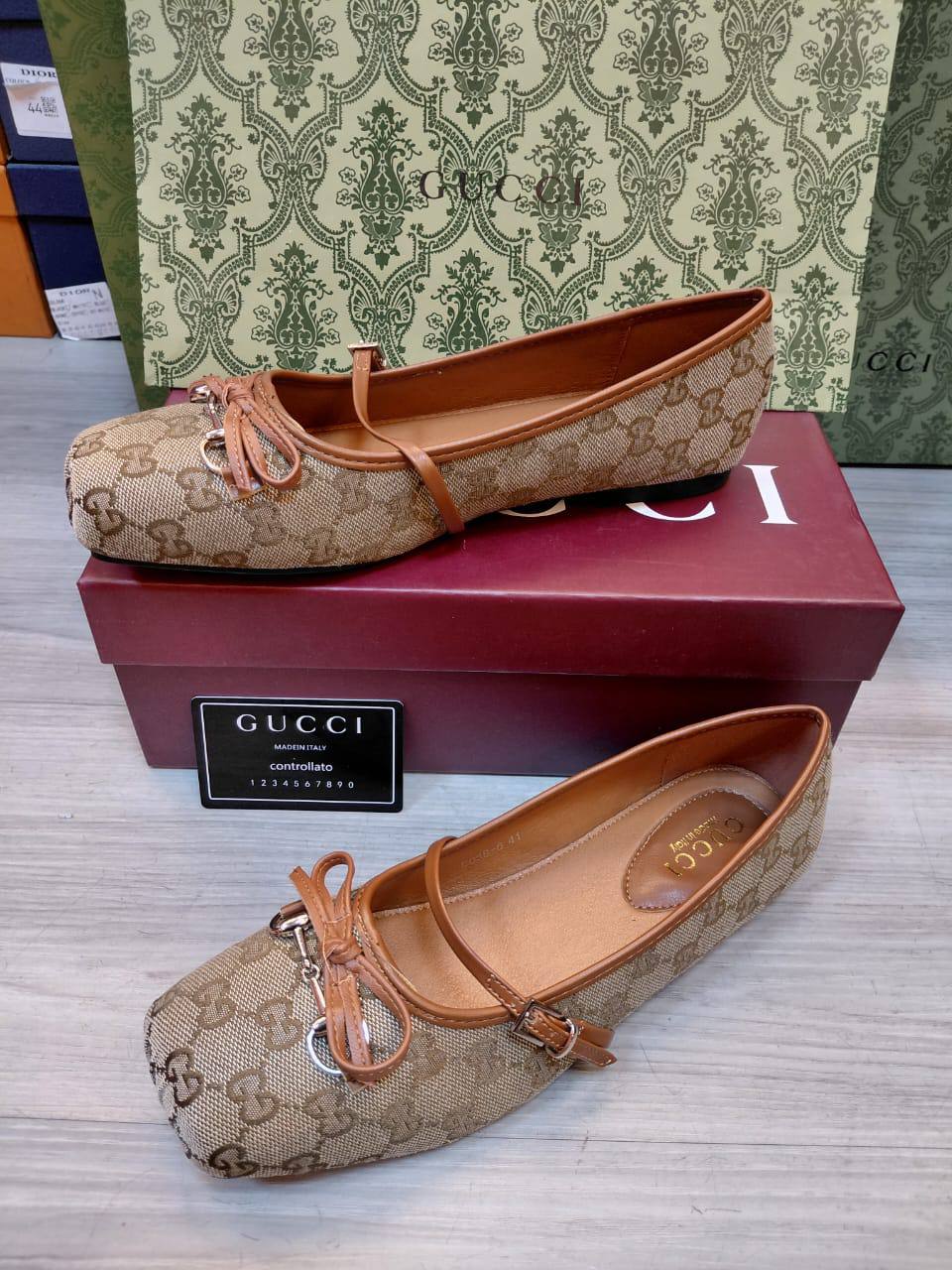 Gucci Shoes 

high Quality 

New Arrived 

Size 36 To 41

110 DHS🇦🇪🇦🇪🇦🇪

Zain120
♥️♥️♥️
