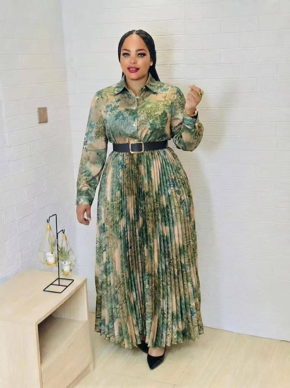 Dress 👗 
130 dhs✅
size 👉L,XL,2XL,3XL💃💃💃💃🌹

Zain161
♥️♥️♥️