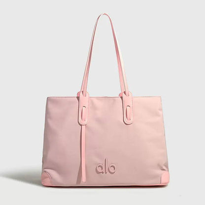 Alo
80 dhs🇦🇪🇦🇪
size 46×16×32cm

Zain42
♥️♥️♥️