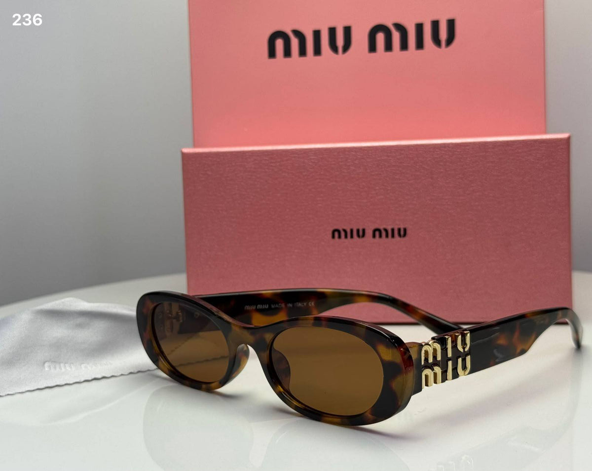 Miu Miu
Good quality 

65 dhs🇦🇪🇦🇪

Zain182
♥️♥️♥️