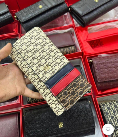 CH
90 dhs✅
SIZE：small
Good-quality 

with box
🎁🎁🎁

Zain35
♥️♥️♥️