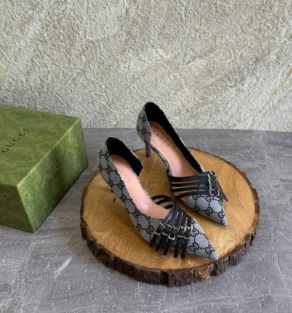 GUCCI 
SuperMaster Quality 💯
450 dhs✅
Size: 36-41💥

Zain171
♥️♥️♥️