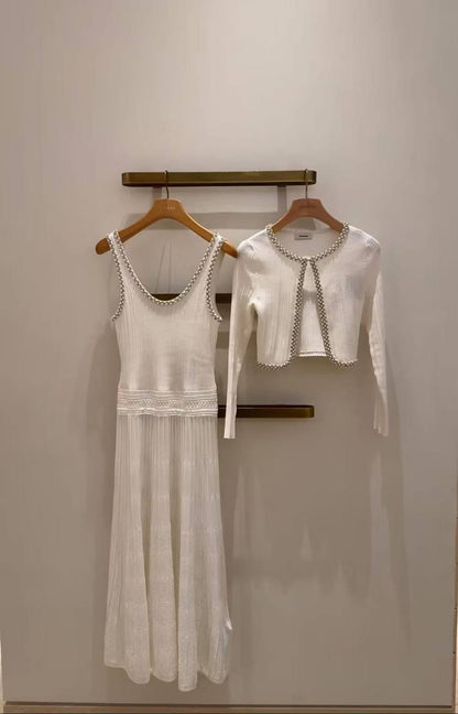 *New collections*                                                
SANDRO
*Super Master quality*
*Sizes: S M L* 
750 dhs🇦🇪🇦🇪

Zain308
♥️♥️♥️