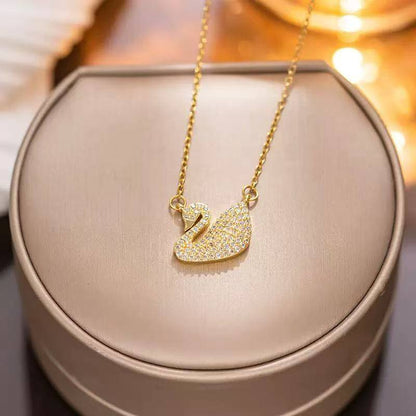 Swarovski Necklace 🔥
Stainless Gold Plated
20 dhs💛

Zain243
♥️♥️♥️