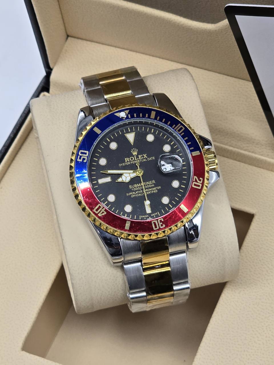 Rolex Men
65 dhs🪙🌨️
*Battery*

Zain29
♥️♥️♥️