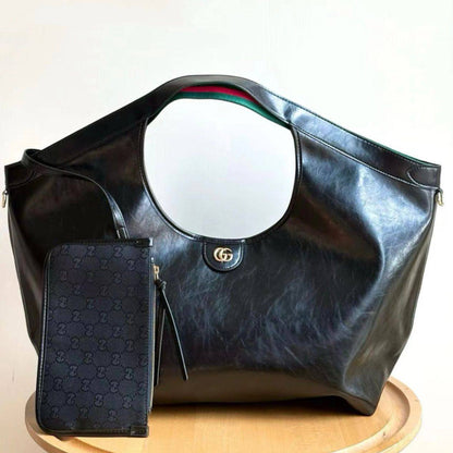 GUCCI  
NEW CAME MASTER QUALITY  
280 dhs💓

Zain39
♥️♥️♥️