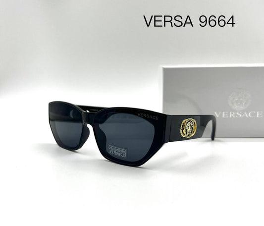 VERSACE💥*
Sunglasses 🕶️ 
good quality 💯
With master box 🗃️ 
50 dhs✅

Zain273
♥️♥️♥️