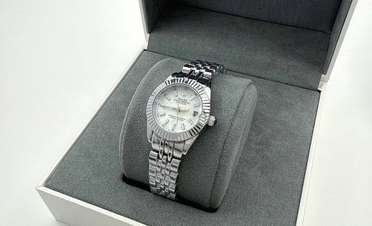 New Stock watches
60 dhs🪙

Zain45
♥️♥️♥️