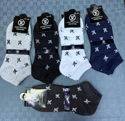 Socks Box
35 dhs✅

Zain93
♥️♥️♥️