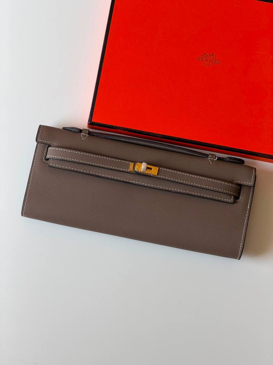 Hermes
30cm💥Master quality ✅with box📦
380 dhs✅

Zain51
♥️♥️♥️