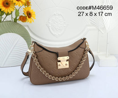 LV
ᴛᴡɪɴɴʏ MM ᴍᴏɴᴏɢʀᴀᴍ
ɢᴏʟᴅ ʜᴀʀᴅᴡᴀʀᴇ
sʜᴏᴜʟᴅᴇʀ sʟɪɴɢ ʙᴀɢ
sɪᴢᴇ : 27 cm
ᴡɪᴛʜ BOX
🎁🎁🎁

120 dhs✅

Zain31
♥️♥️♥️