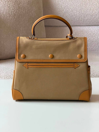Hermes kelly cargo 28cm💕Master quality 😍with box❤️
780 dhs🇦🇪🇦🇪

Zain52
♥️♥️♥️