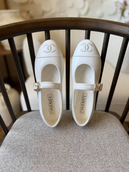 𝑪𝑯𝑨𝑵𝑬𝑳 
𝑨𝑨𝑨 𝑸𝒖𝒂𝒍𝒊𝒕𝒚
𝑺𝒊𝒛𝒆 𝟑5 𝒕𝒐 𝟒2

For Price 👇 WhatsApp✅
0568585901 
0507557372
0552275751 Owner Zain 👌

Zain81
♥️♥️♥️