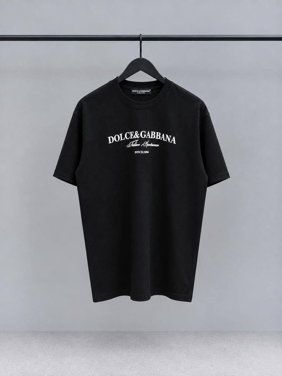 DOLCE&GABBANA❣️
SUPER MASTER QUALITY ✨
SIZE :S M L XL XXL
280 dhs🇦🇪🇦🇪

Zain327
♥️♥️♥️