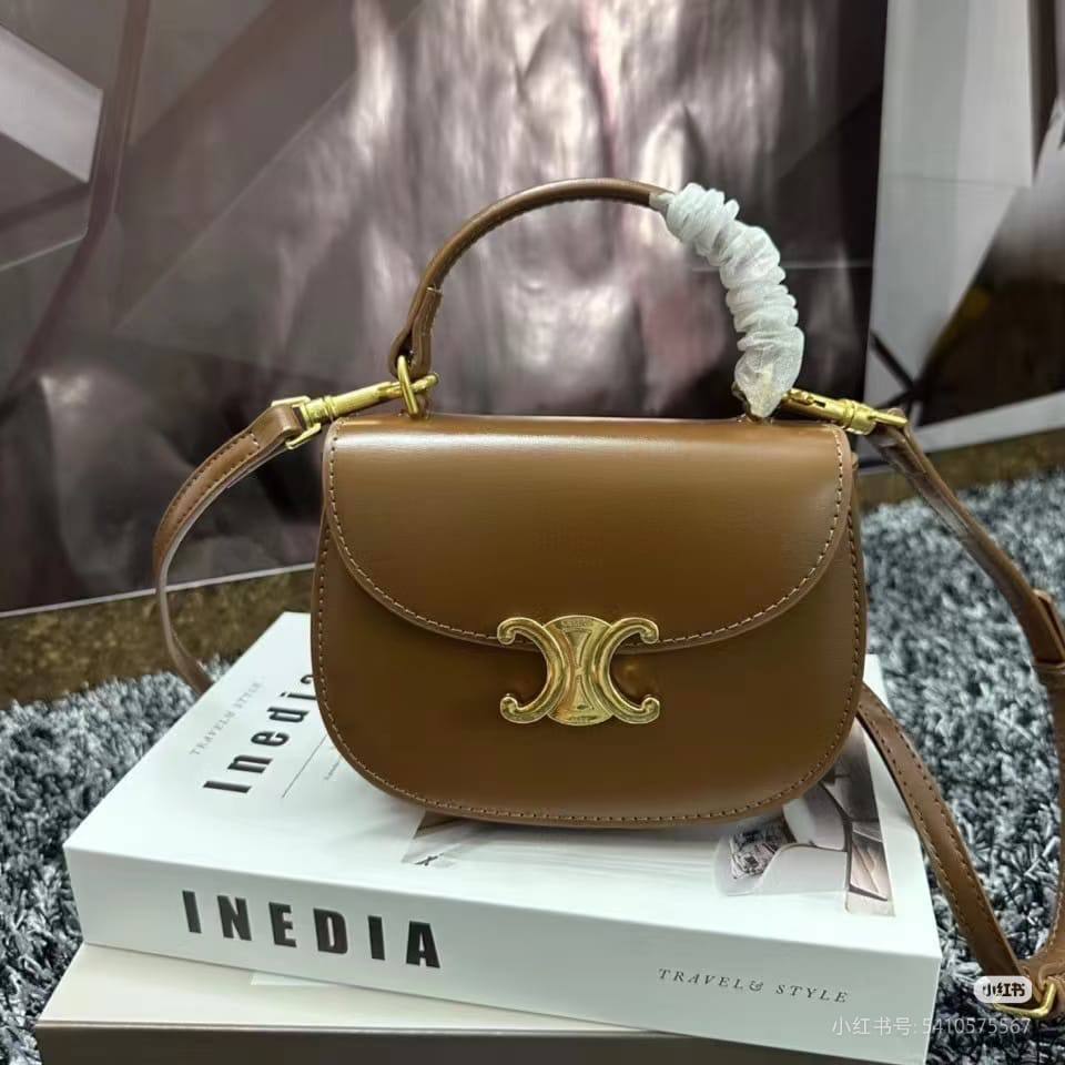 Celine Master
For Price 👇 WTSP Text Zain 0568585901

Zain10
♥️♥️♥️