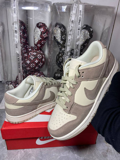 Nike Dunk Low "Sanddrift"⌛️
36-45 AVAILABLE 🤩
240 dhs✅

Zain242
♥️♥️♥️