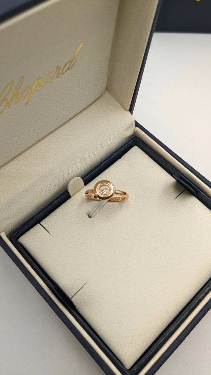 Chopard
*Master Quality* 
*Ring*
70 dhs✅ with Normal Box 🎁

Zain210
♥️♥️♥️