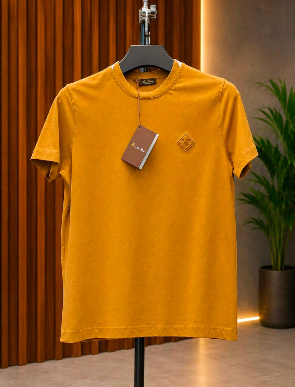 NEW LORO PIANA
♕ 𝐒𝐔𝐏𝐄𝐑 𝐌𝐀𝐒𝐓𝐄𝐑 ♕
SIZE: S,M,L,XL,XXL
280 dhs✅

Zain227
♥️♥️♥️