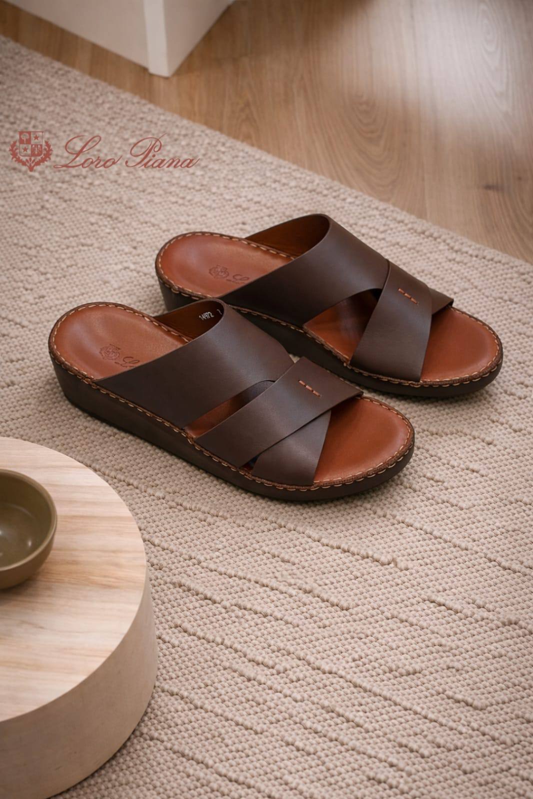 Loro piana slippers for men 
master quality 
230 dhs👑 
40to46 (6to12)

Zain59
♥️♥️♥️