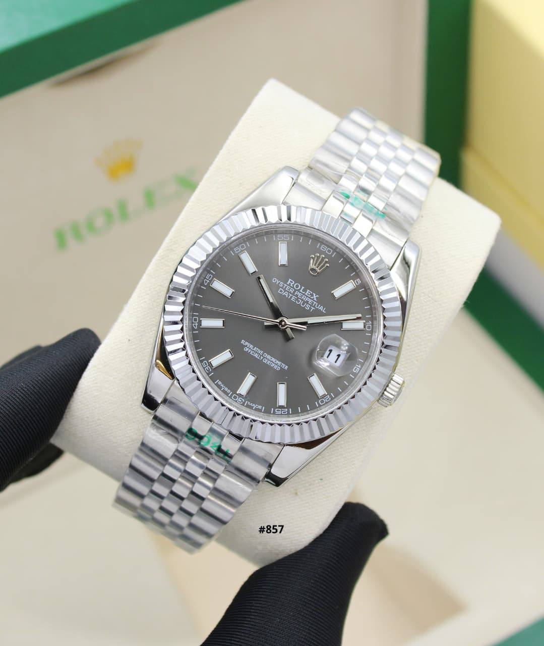 ROLEX DATE JUST YZ GOOD QUALITY AUTOMATIC 41MM

230 dhs✅

Zain58
♥️♥️♥️