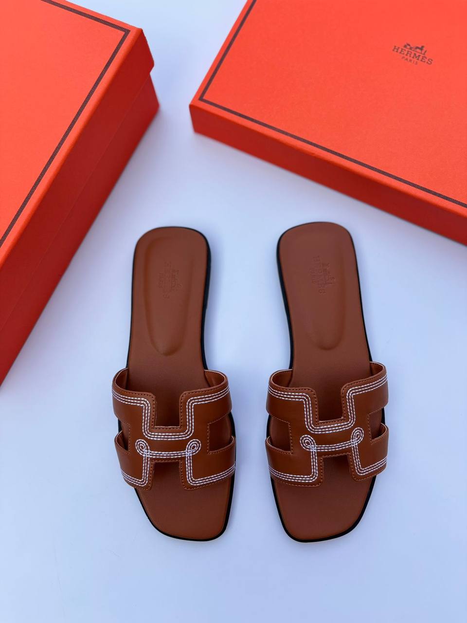 Hermesn
Size 36-41
100 dhs✅
High Quality

Zain55
♥️♥️♥️