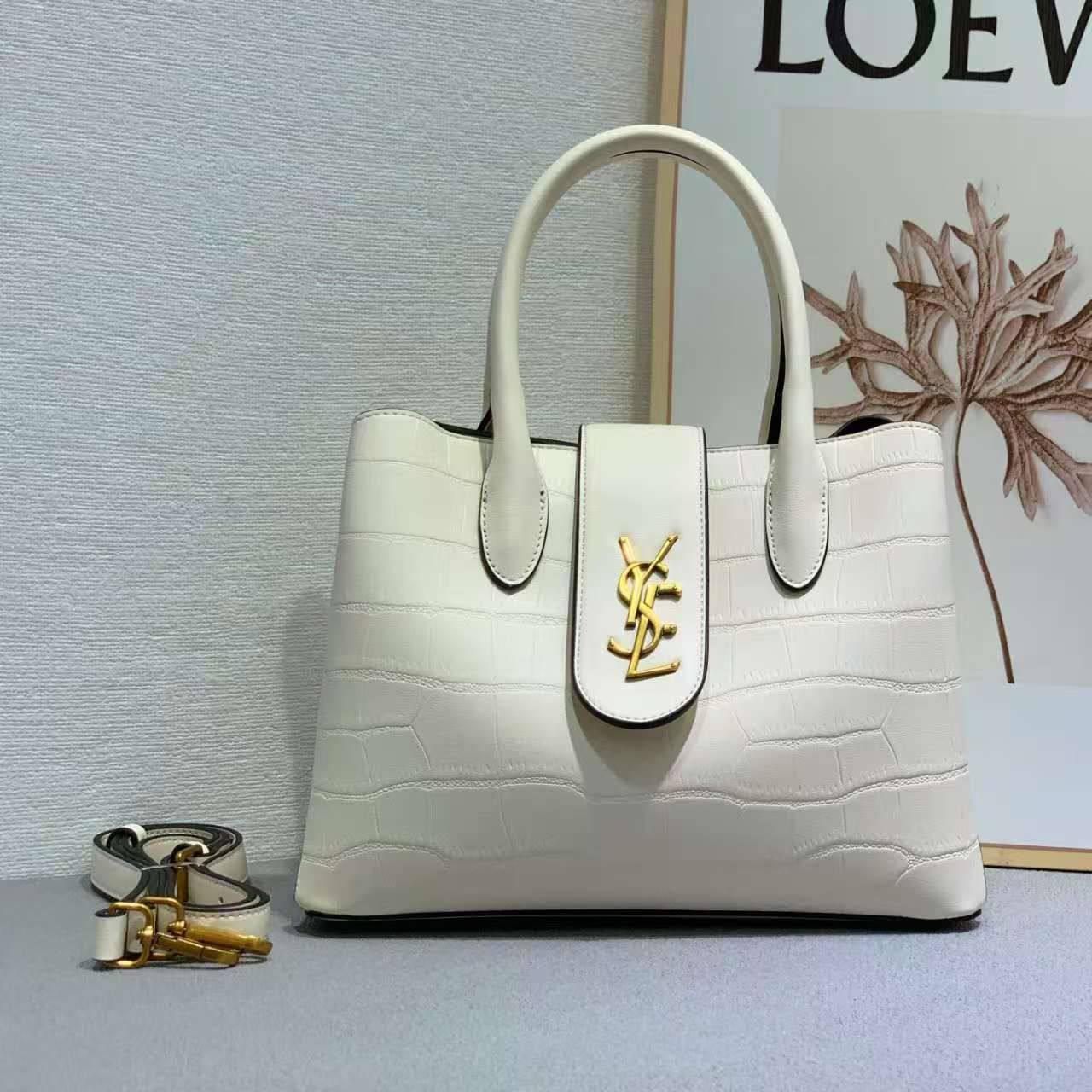 YSL 
GOOD QUALITY 
95 dhs🪙🖤

Zain200
♥️♥️♥️