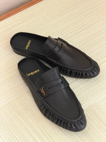 YSL
QUALITY:SUPER MASTER 😍💥
SIZE:36 TO 42😍🥰
550 dhs🇦🇪🇦🇪

Zain319
♥️♥️♥️